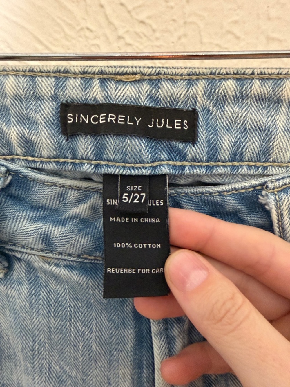 Sincerely Jules Women's Light Wash subtle Stripped Straight Jeans Size 5/27 - Picture 3 of 13